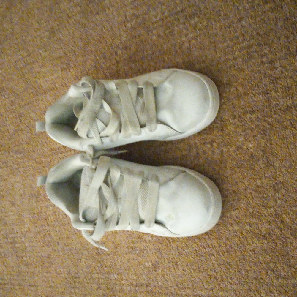Dc shoes